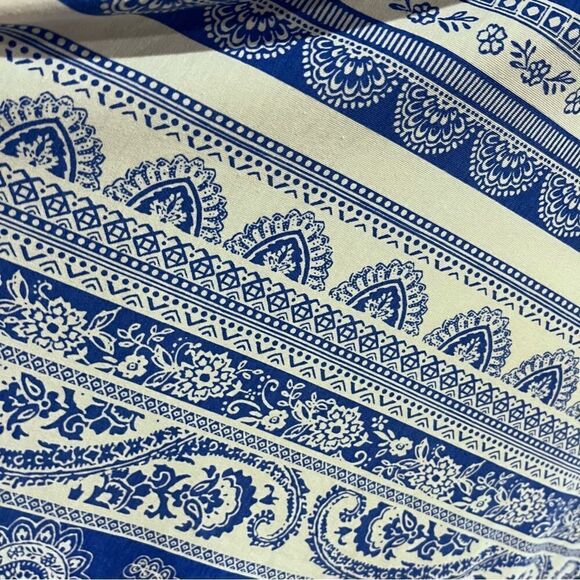 A-line swing style sleeveless paisley print mini dress - Picture 5 of 13